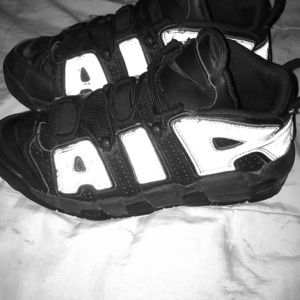 Nike Air More Uptempo Hidden Reflective